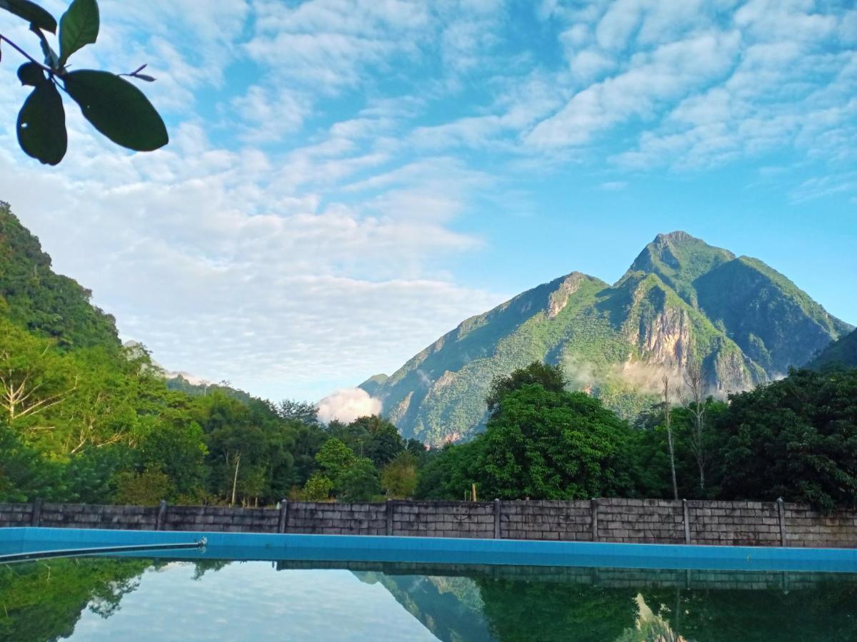 Nongkhiaw Campingsite Swimming Pool Hotel Ban Phathok Exterior foto