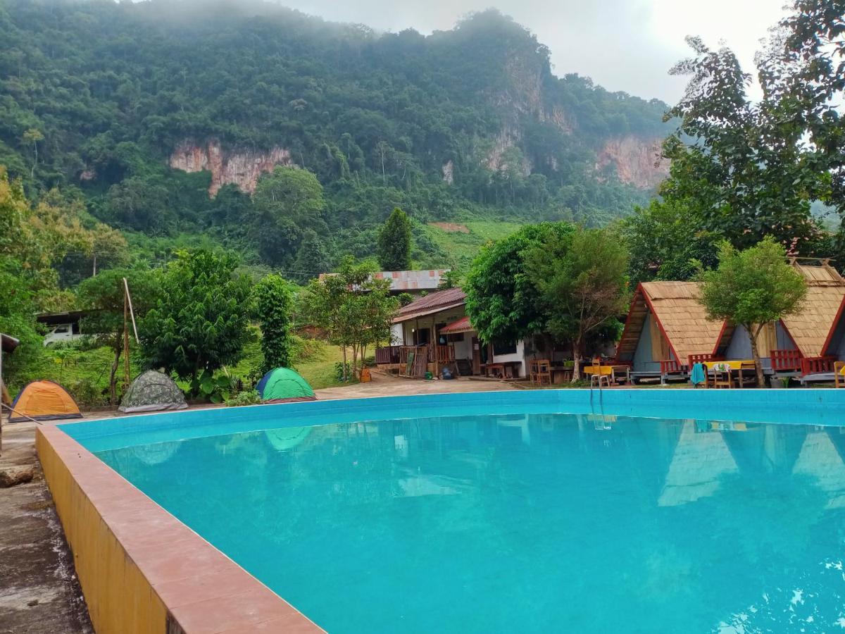Nongkhiaw Campingsite Swimming Pool Hotel Ban Phathok Exterior foto