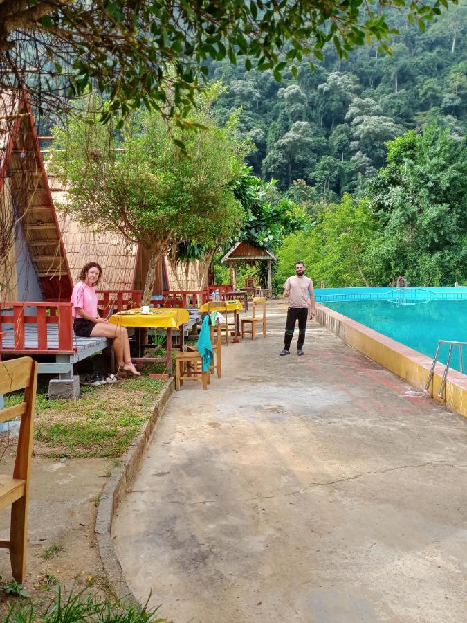 Nongkhiaw Campingsite Swimming Pool Hotel Ban Phathok Exterior foto